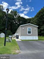 featured image of 16 Loxley Ln