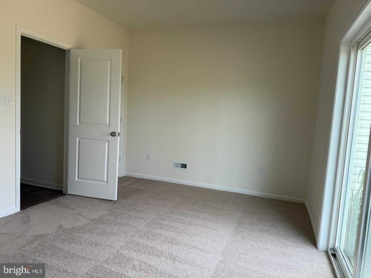 748 Rosler Way - Photo 6 of 12