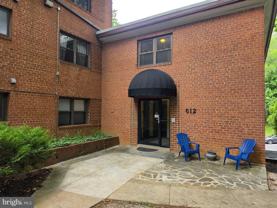 610 Kennebec Ave - Photo 1 of 1