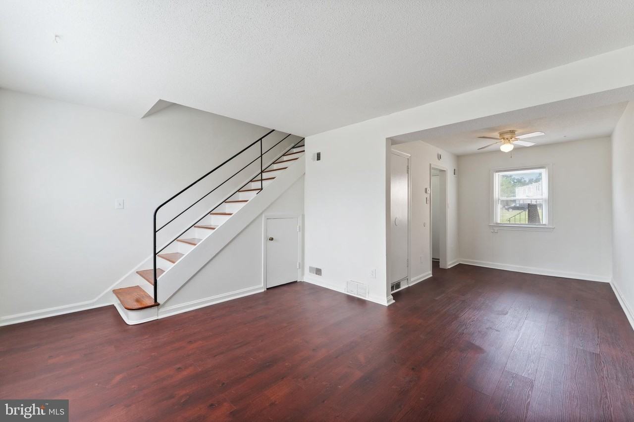 2510 Iverson St - Photo 3 of 19