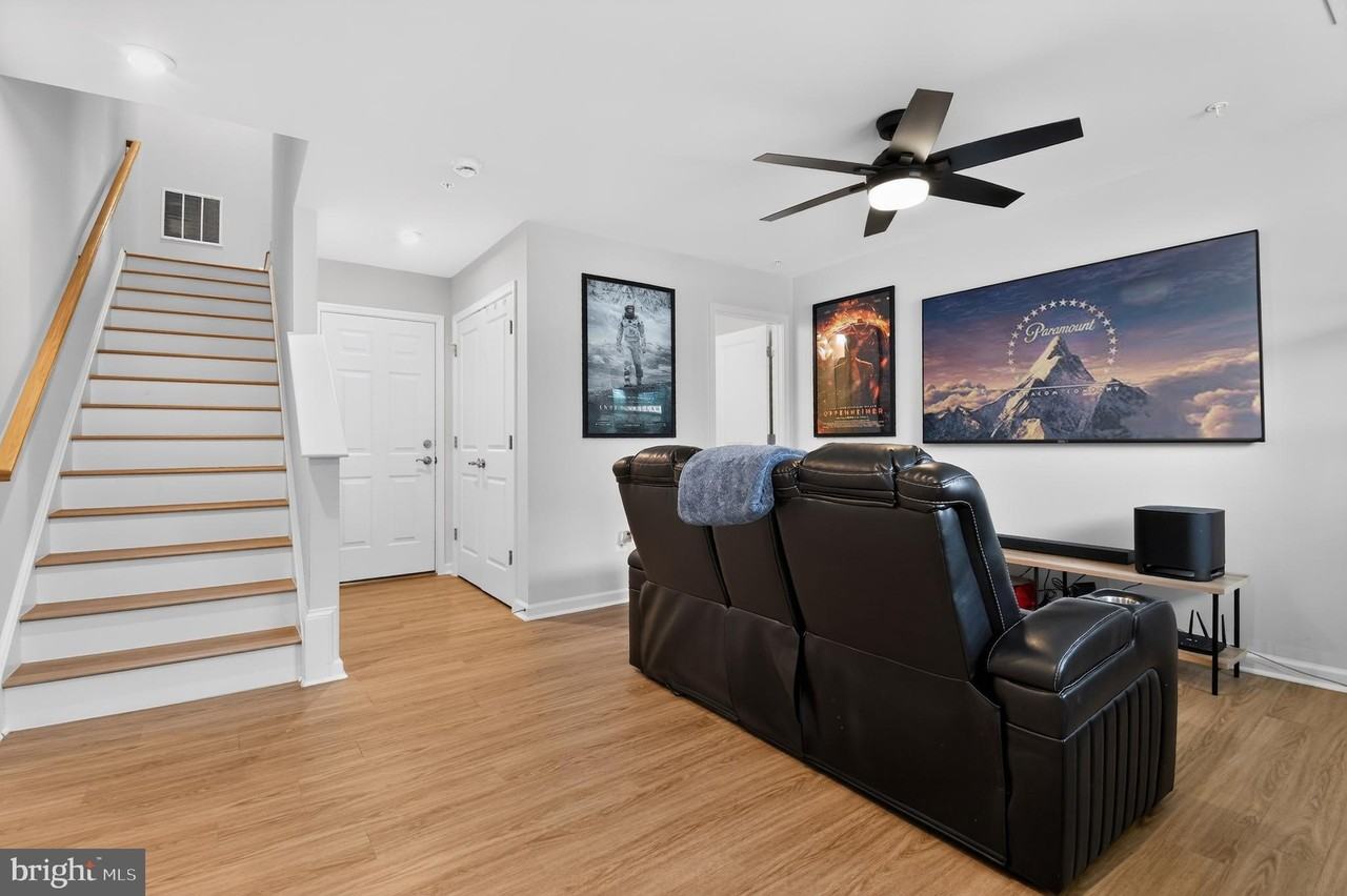 12602 Canopy Ave - Photo 4 of 40
