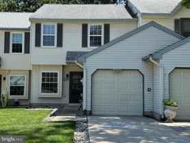 1070 Baywood Dr - Photo 1 of 1