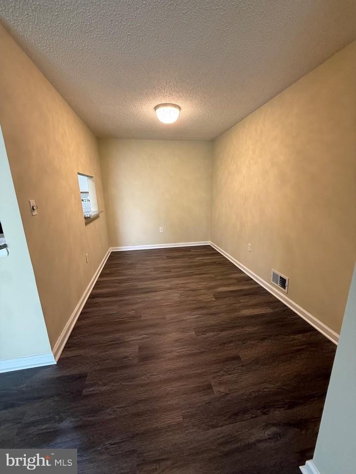 2 RICKARD Court - Photo 7 of 23