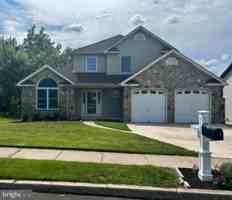 featured image of 4574 White Oak Ln
