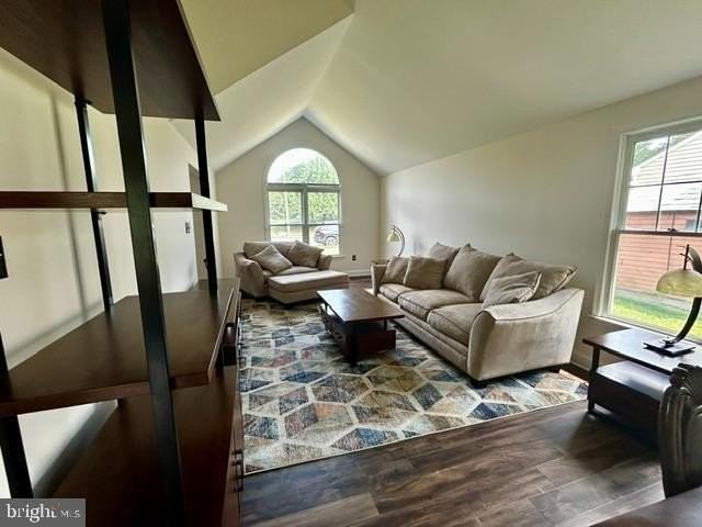4574 White Oak Ln - Photo 2 of 22