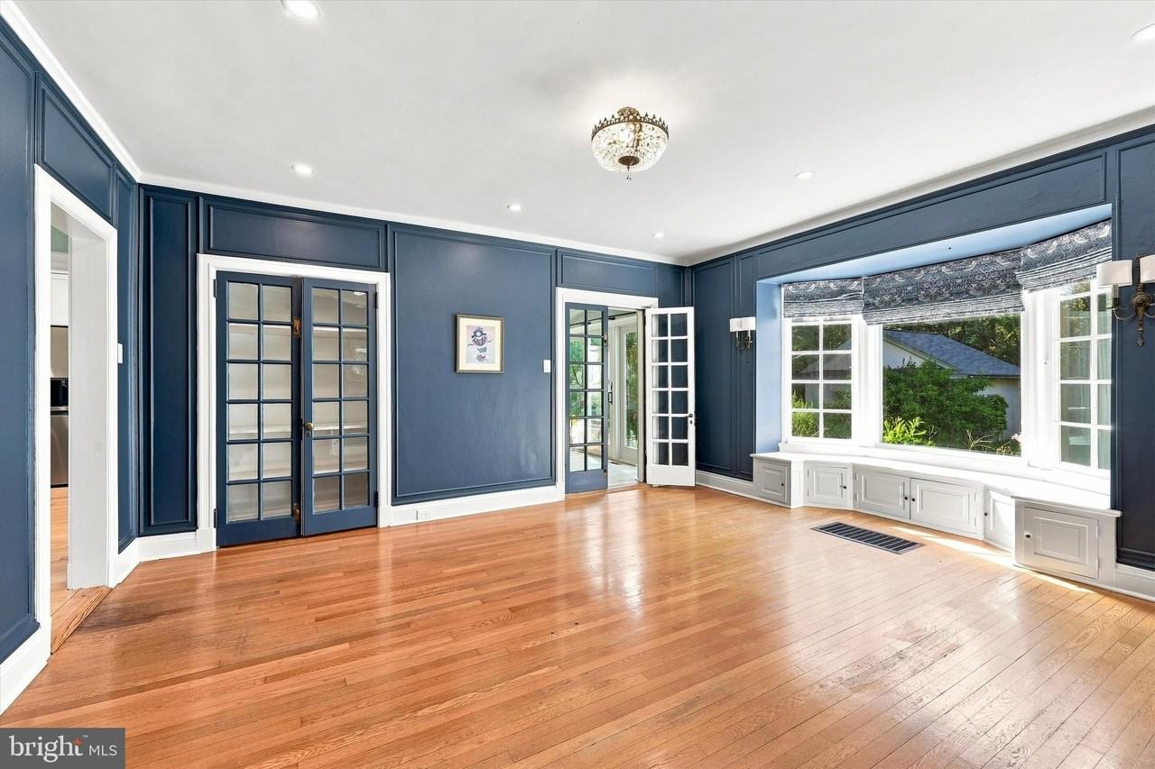 490 Bancroft Rd - Photo 4 of 50