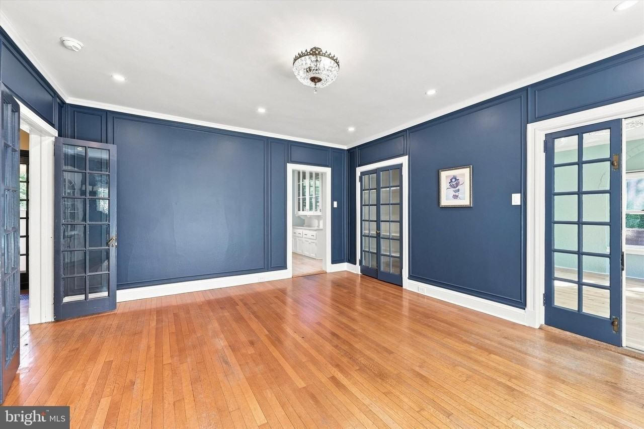 490 Bancroft Rd - Photo 5 of 50