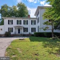 featured image of 1272 Pawlings Rd