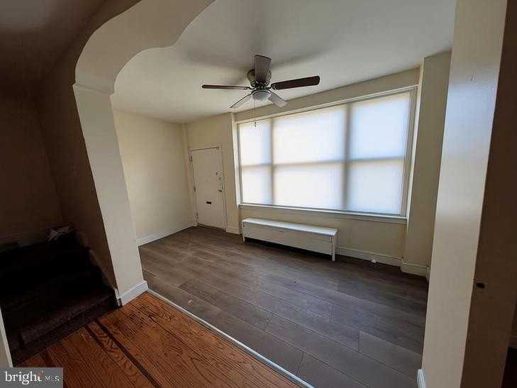 3263 N Etting St - Photo 2 of 11