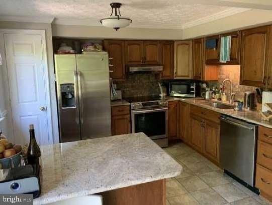 2124 Glenn Spring Ct - Photo 7 of 19