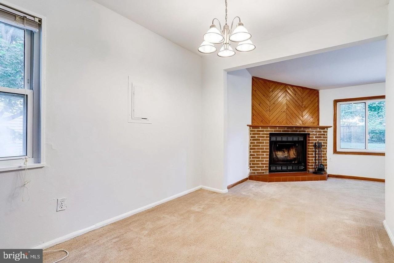 1922 Anderson Rd - Photo 4 of 27