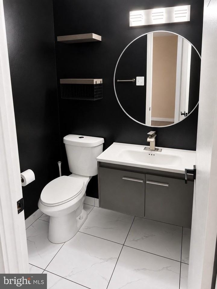 7901 Casa Grande Pl #121A - Photo 5 of 13