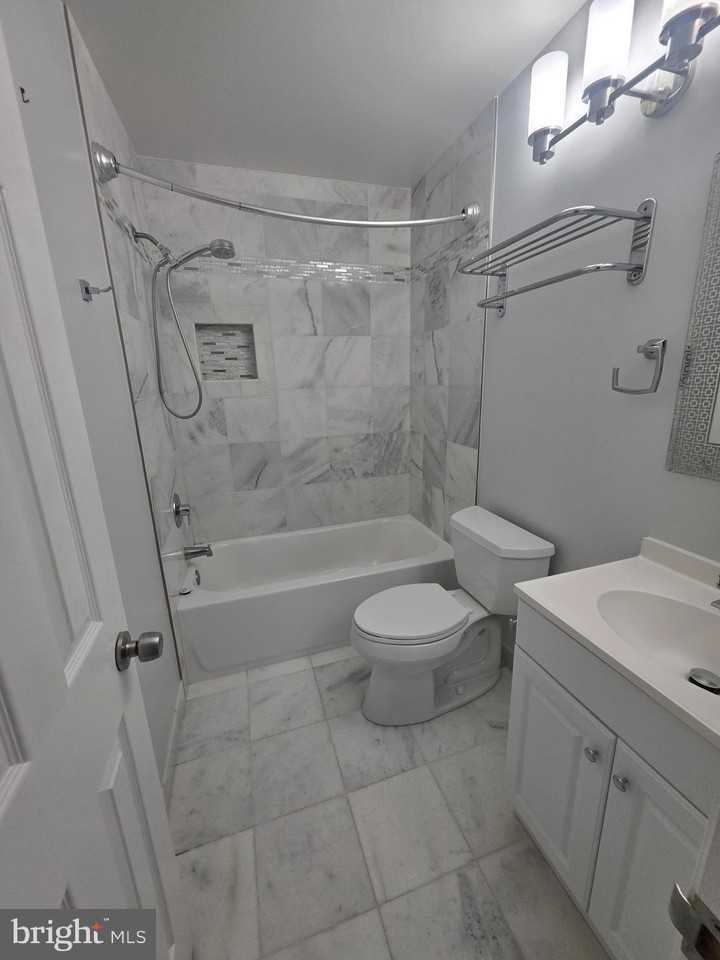 5603 Sherborne Knls - Photo 6 of 8
