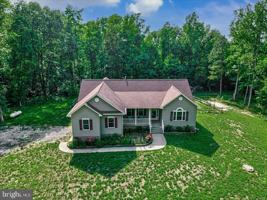 featured image of 12004 Wilma Way
