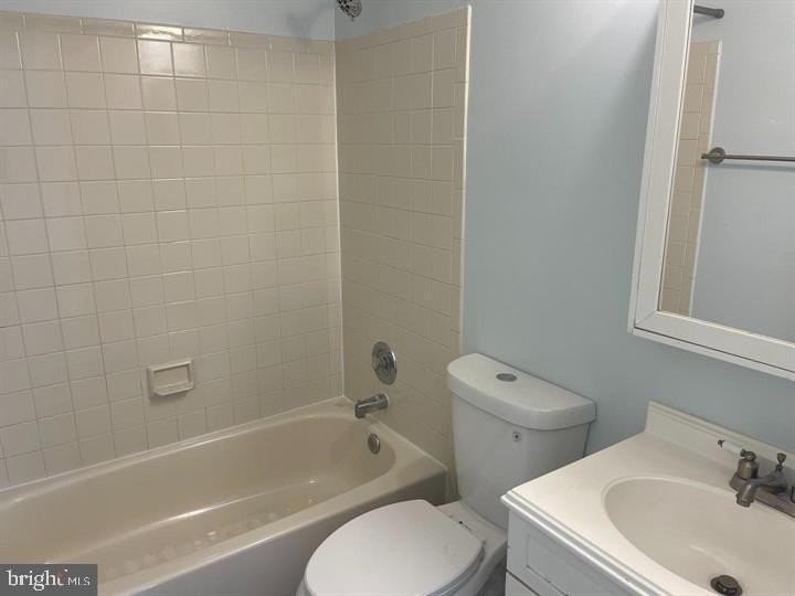 12638 Monarch Ct - Photo 7 of 12