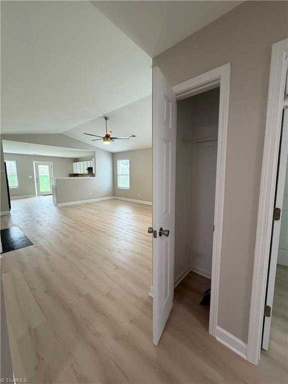 3963 Heather View Ln - Photo 5 of 36