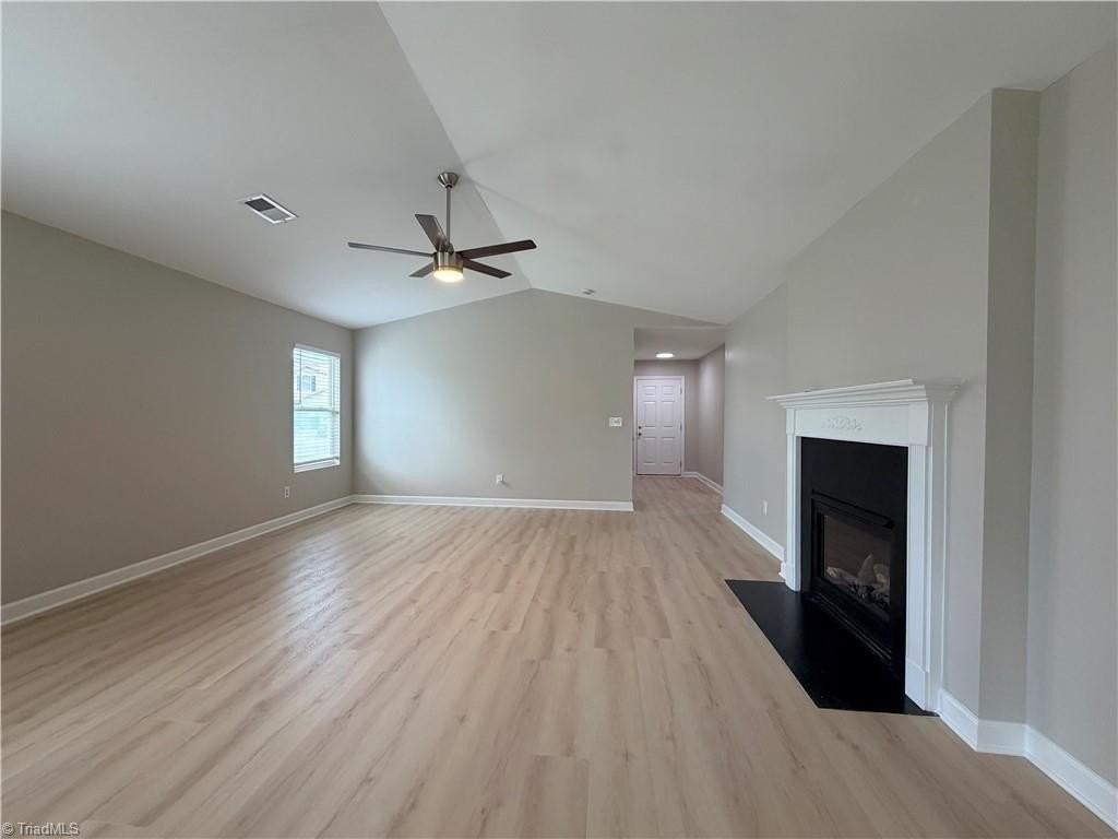 3963 Heather View Ln - Photo 6 of 36