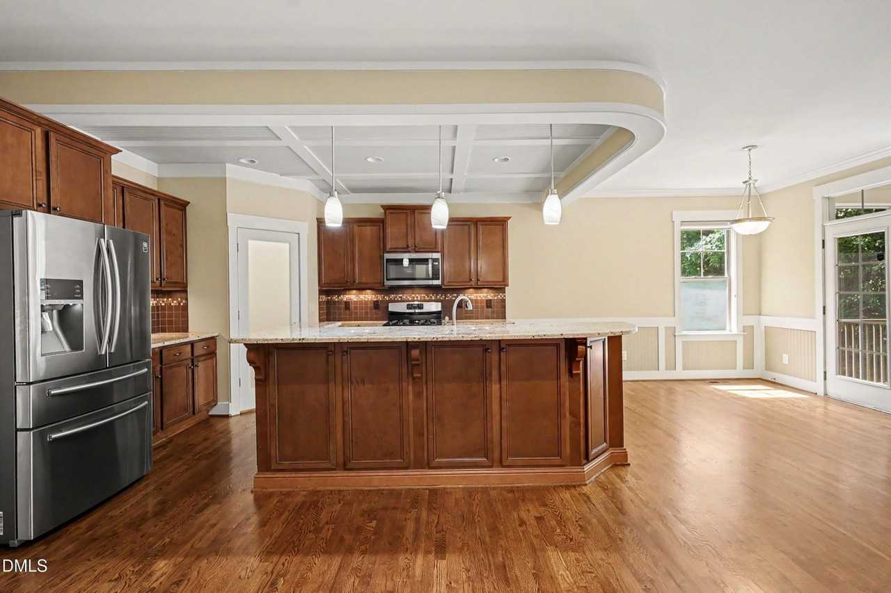212 Virginia Water Dr - Photo 4 of 19
