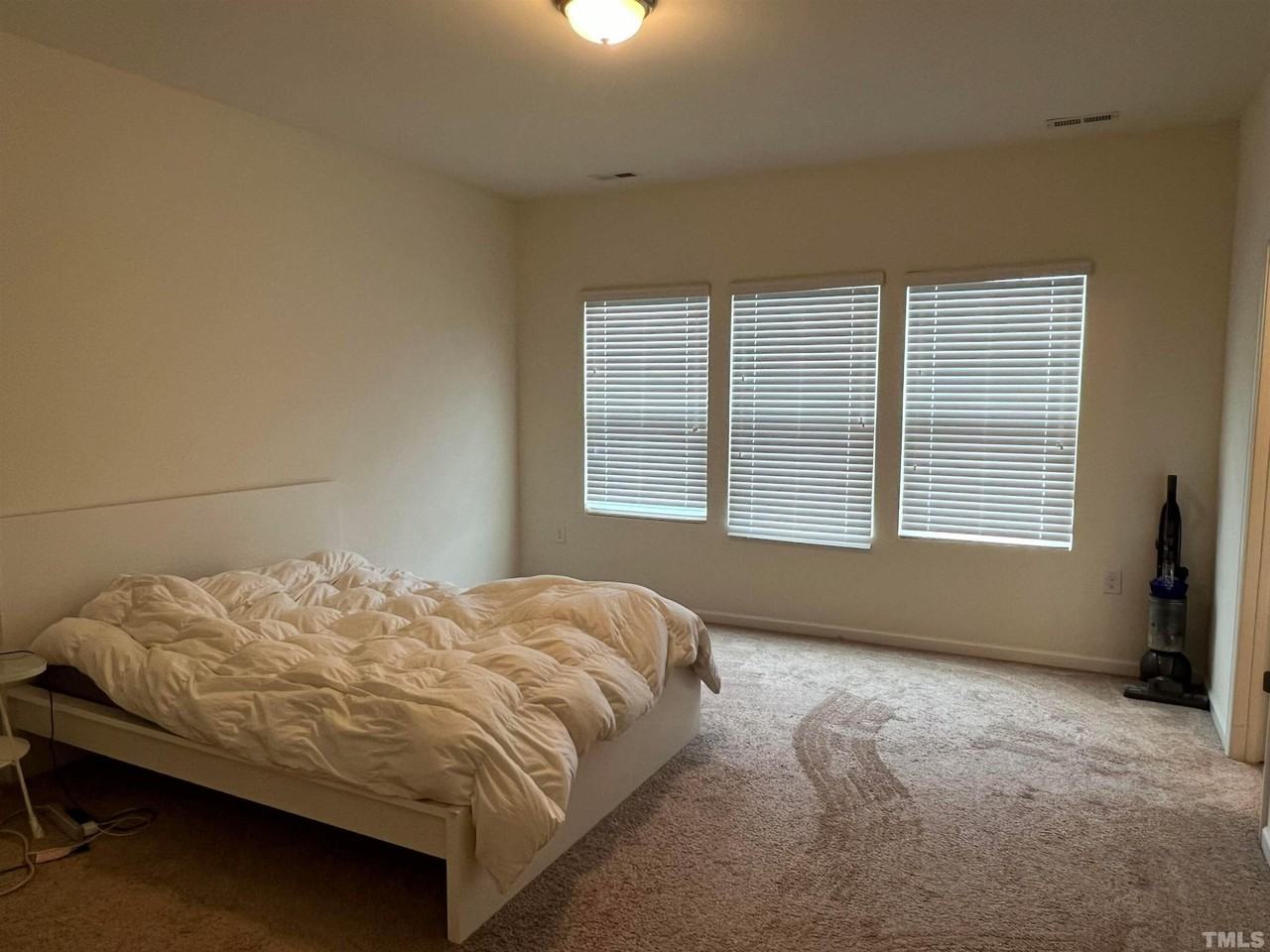 1156 Lookout Ridge Rd - Photo 5 of 10