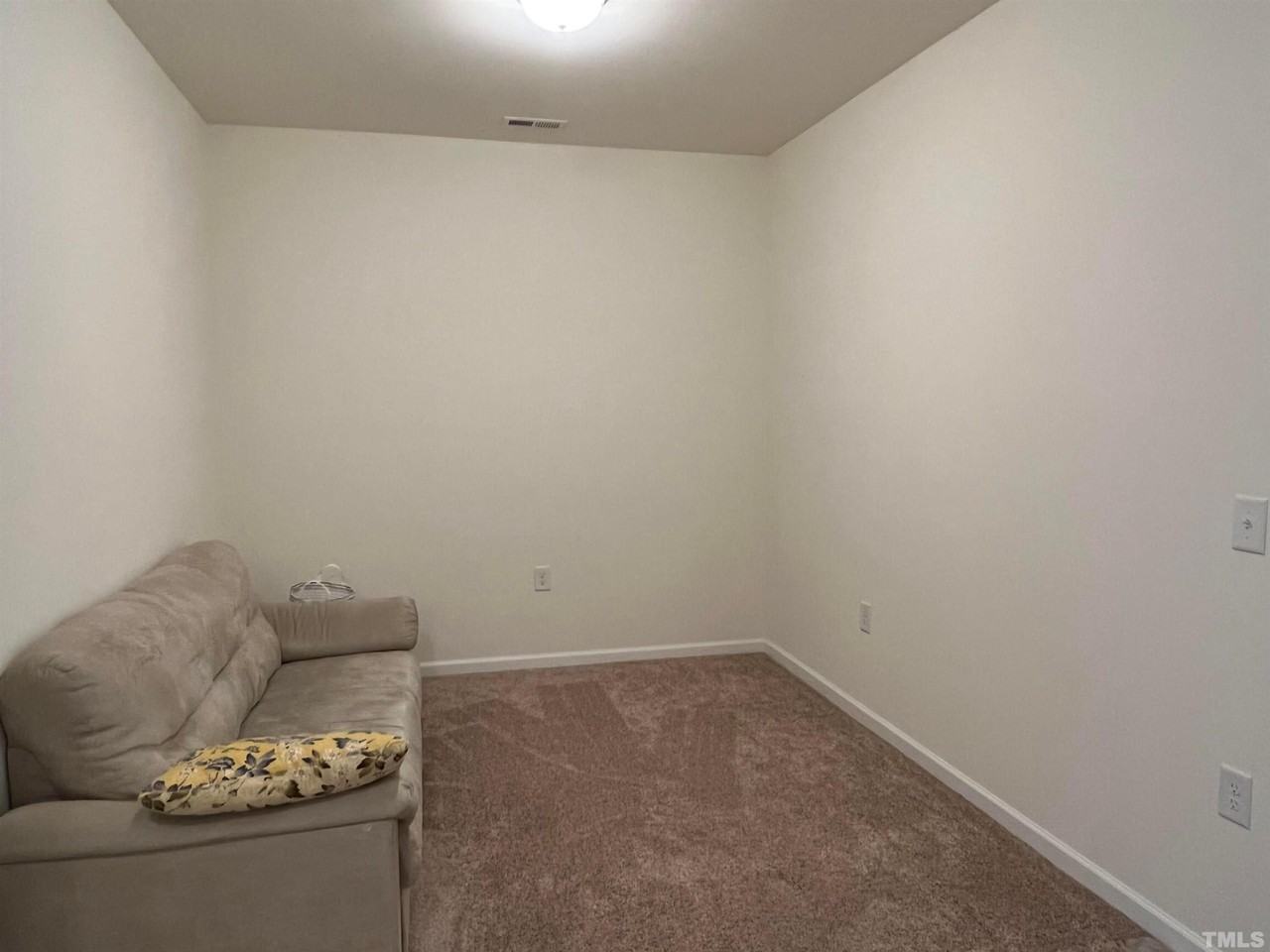 1156 Lookout Ridge Rd - Photo 7 of 10