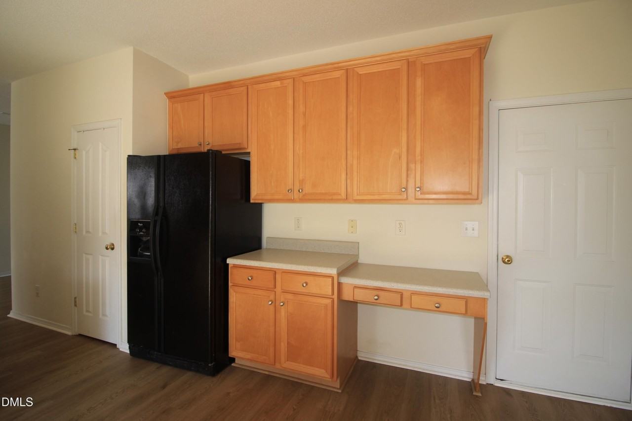 8439 Haines Creek Ln - Photo 6 of 15