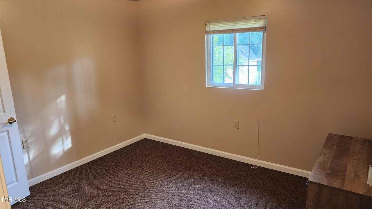 2816 Broad St #2816 - Photo 6 of 9