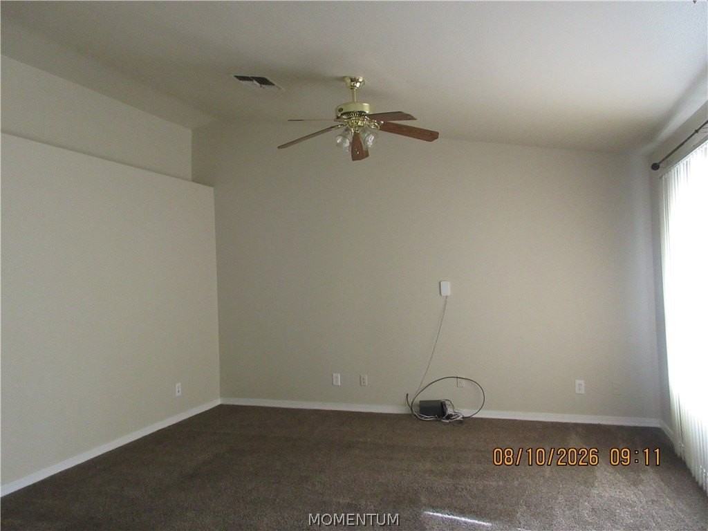 3615 N Willow Rd - Photo 2 of 12