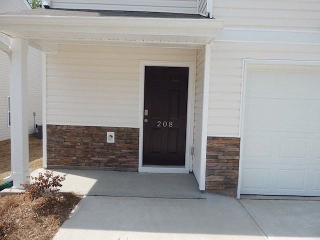 208 Oakmont Valley Trl - Photo 2 of 20