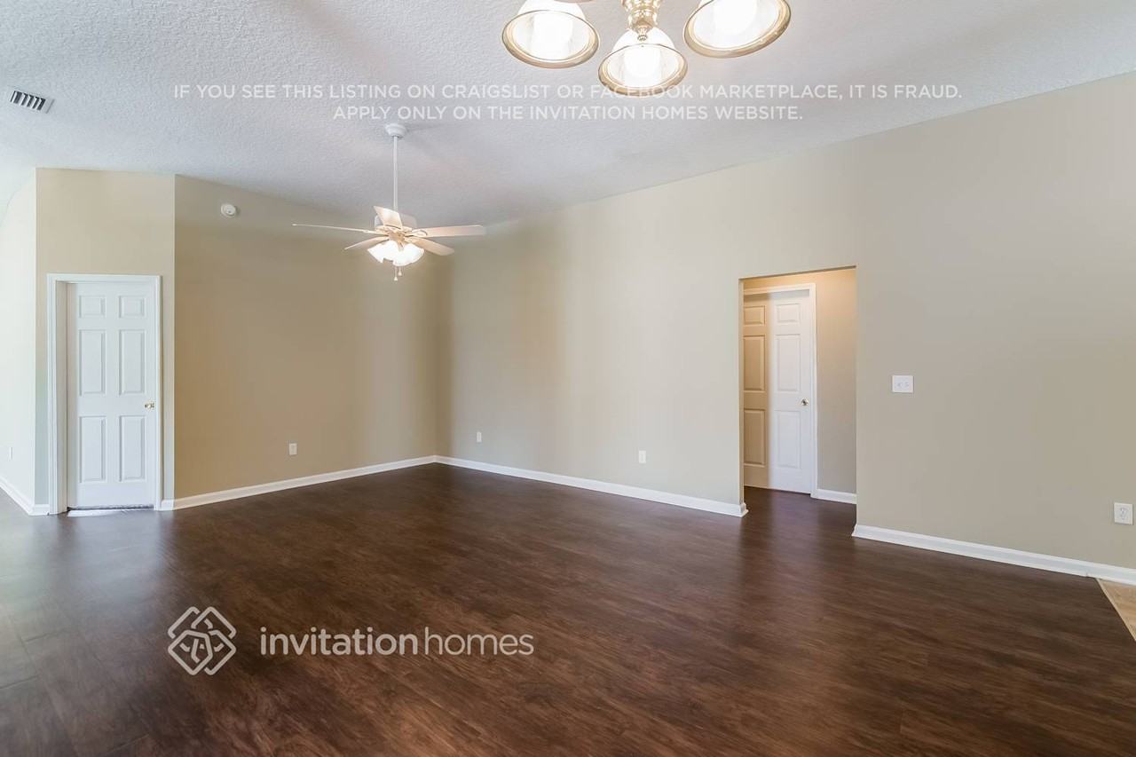 13742 Fish Eagle Dr W - Photo 3 of 22