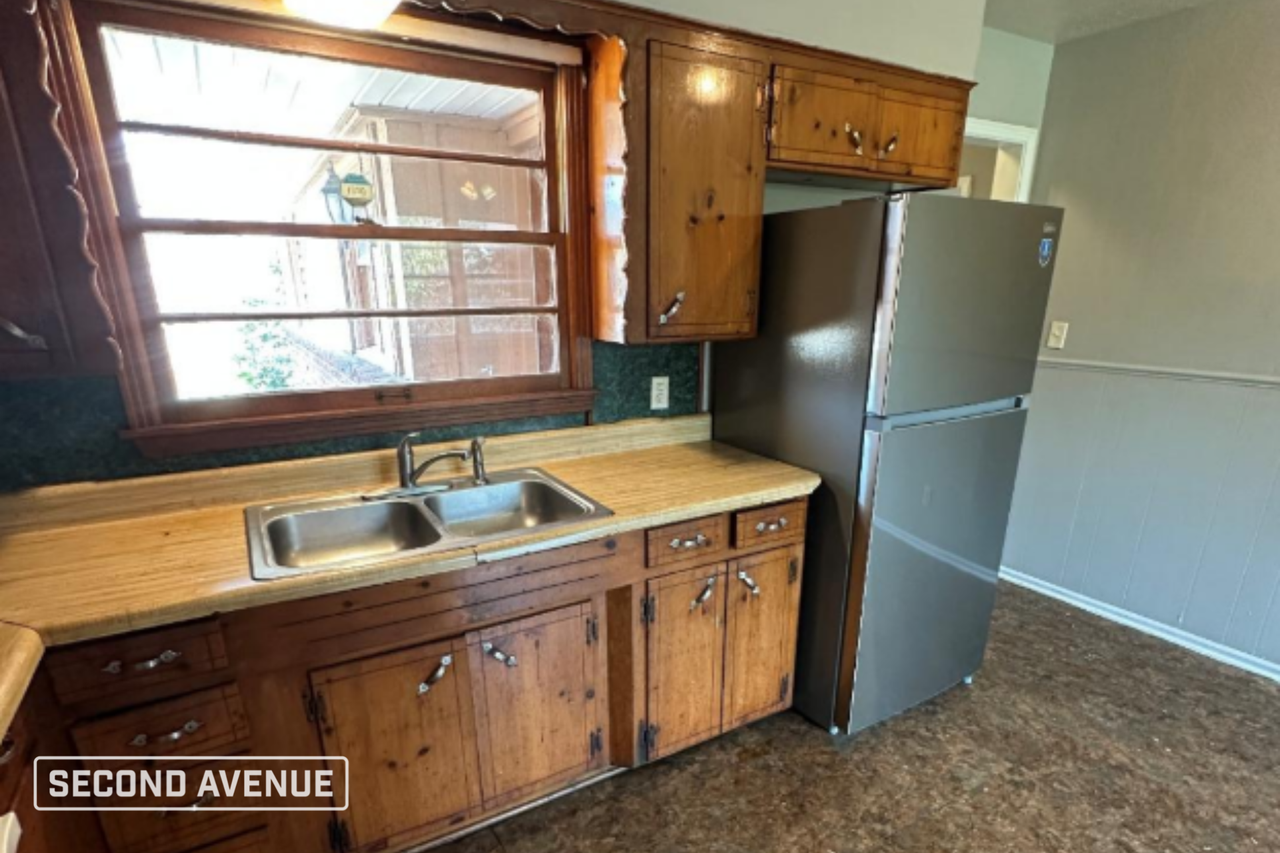 1308 Nw 102nd St - Photo 4 of 23