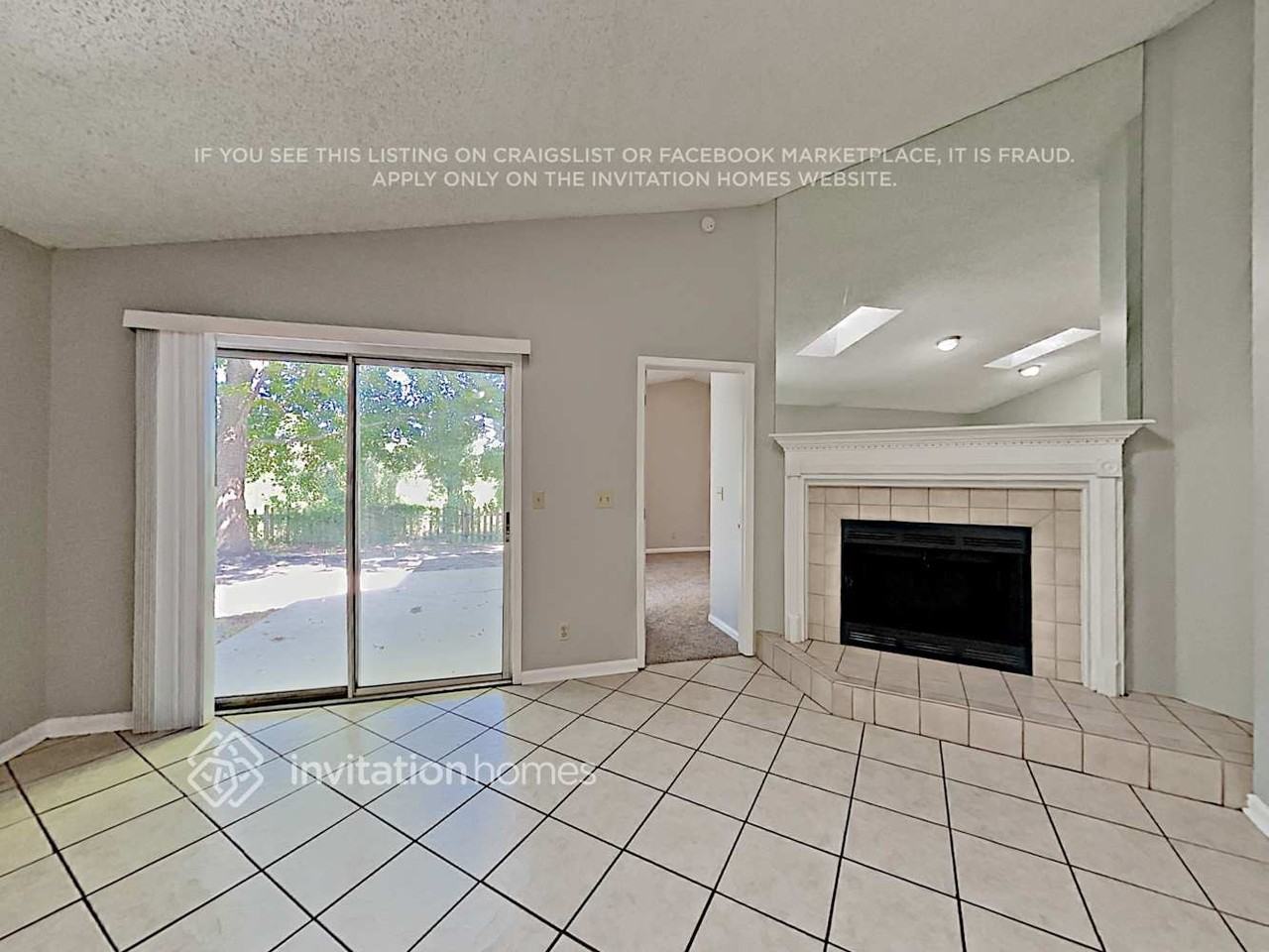 385 Filmore Dr - Photo 5 of 17