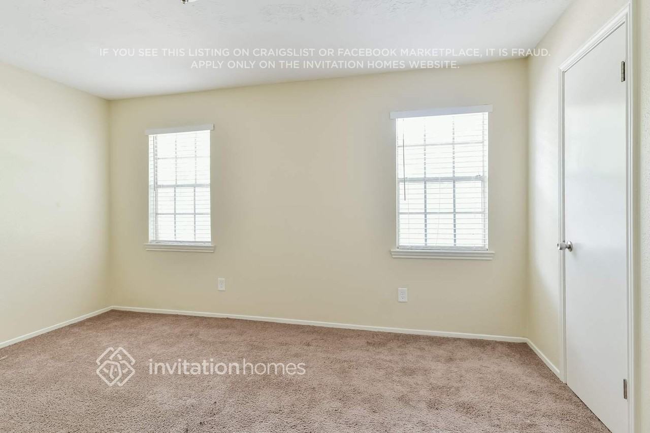 4311 Saratoga Dr - Photo 6 of 15