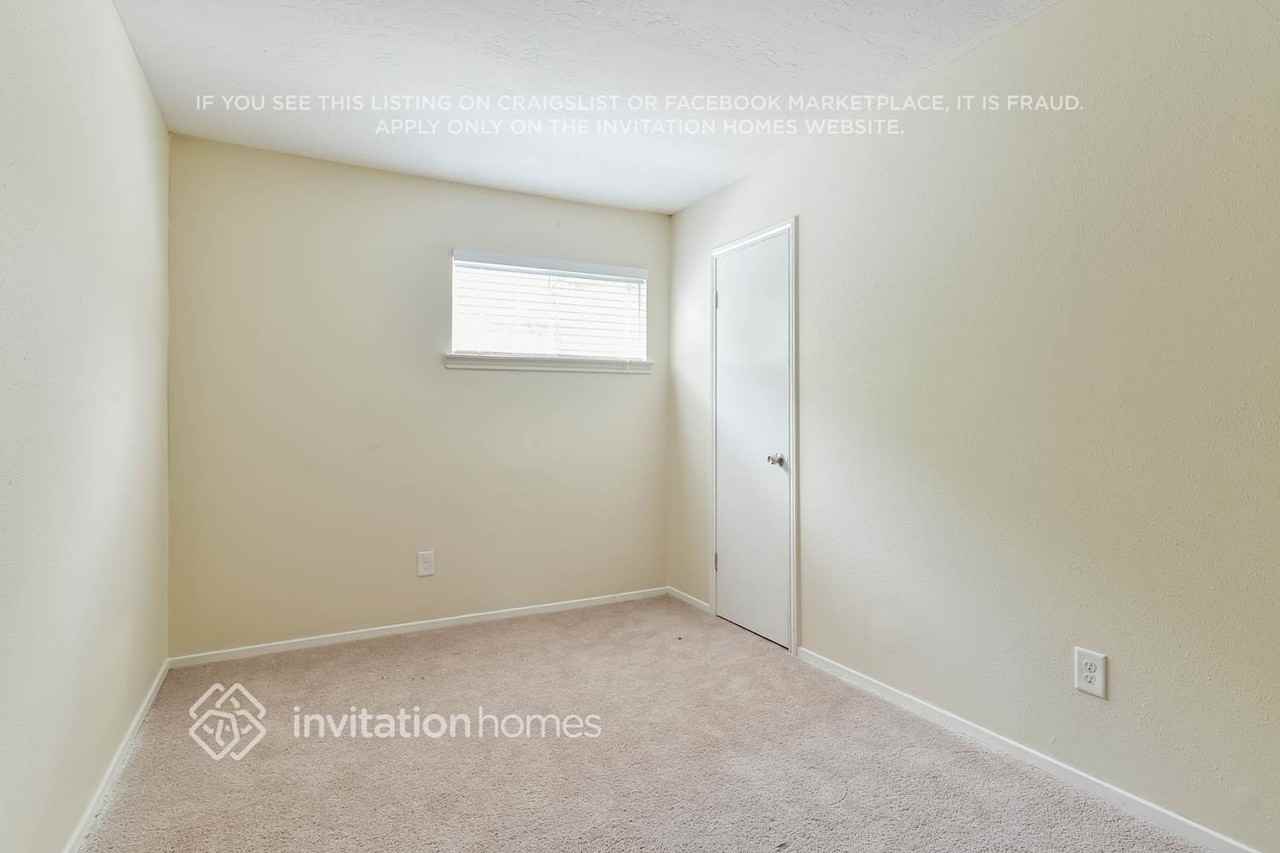 4311 Saratoga Dr - Photo 7 of 15