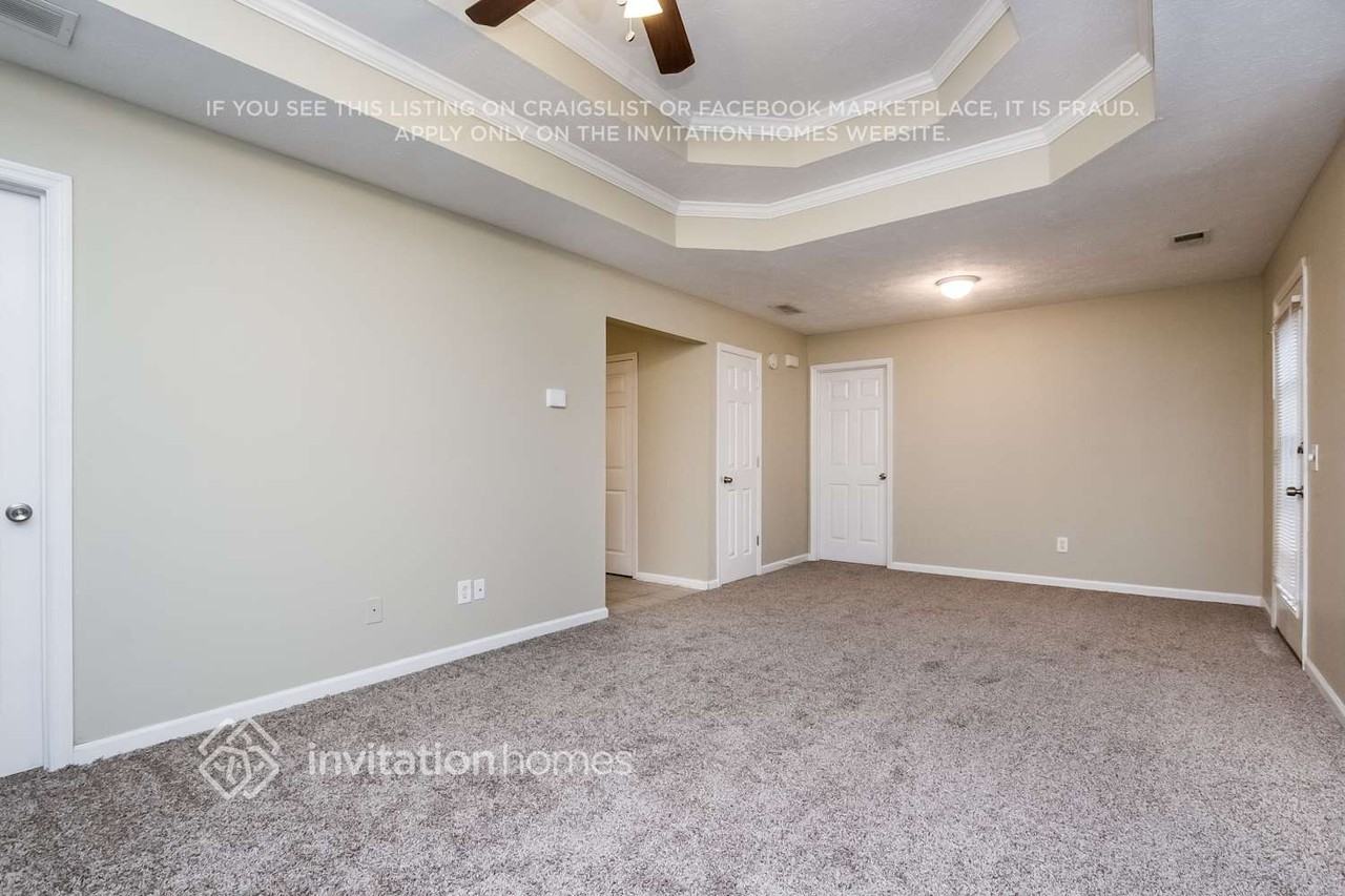 113 N Etowah Ln - Photo 3 of 17
