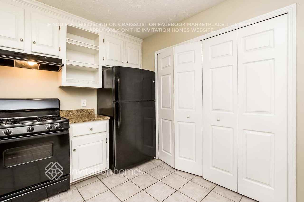 113 N Etowah Ln - Photo 6 of 17