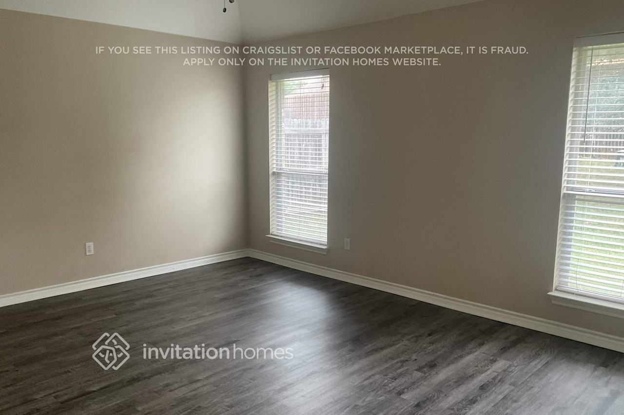 2105 Nugent Dr - Photo 7 of 13