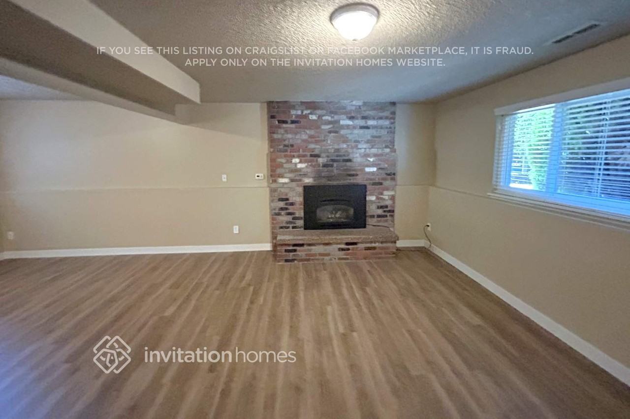 17712 159th Ave Se - Photo 2 of 17