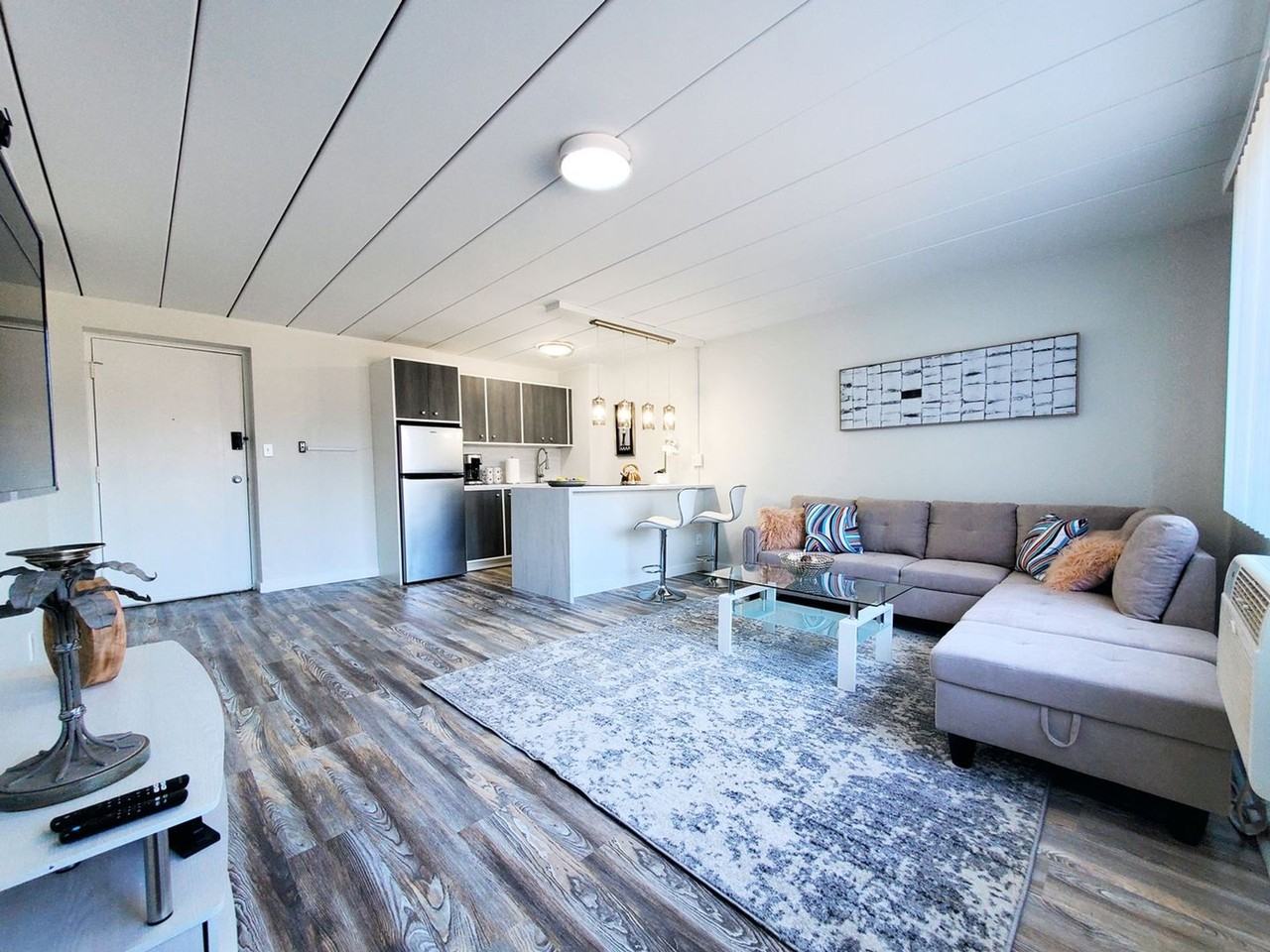 Shorewood Apartments - Photo 2 of 50