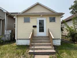featured image of 1238 Sherman St #1