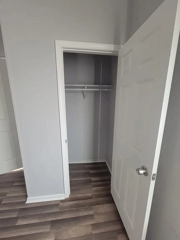 118 Addie St #1 - Photo 4 of 14