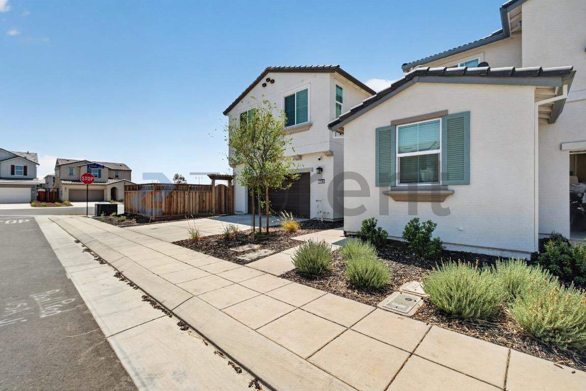 1518 N Central Pkwy #ADU - Photo 4 of 14
