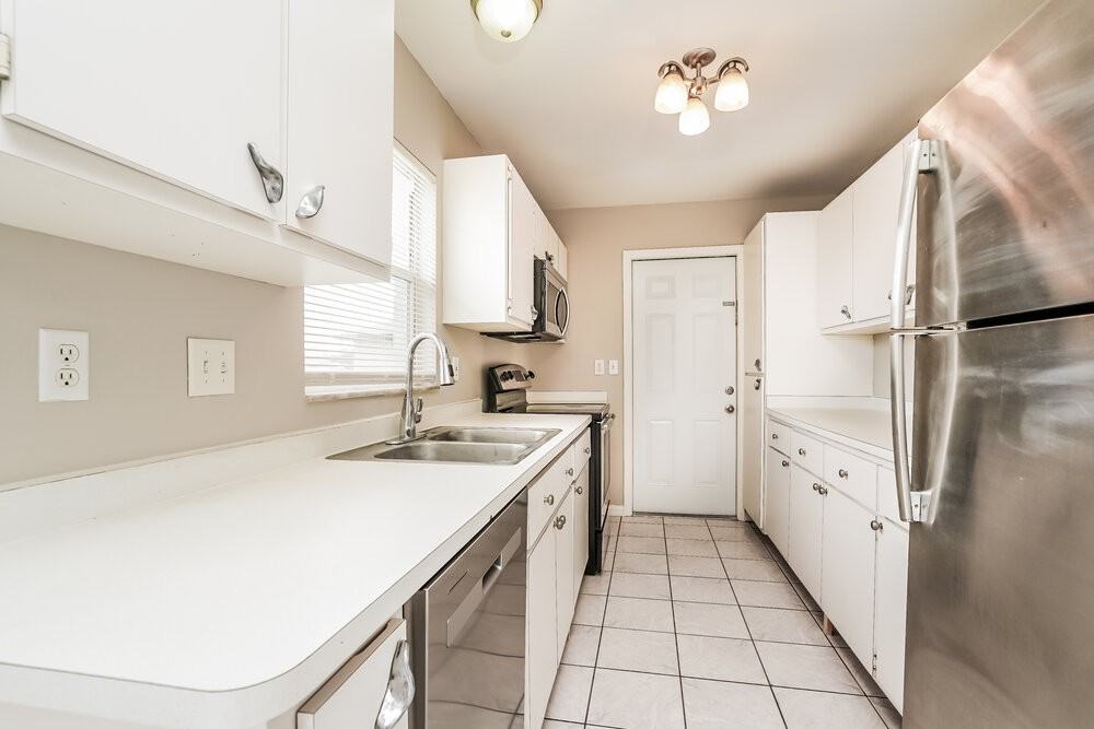 3214 6th St W - Photo 7 of 16