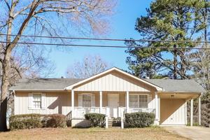 featured image of 927 Sigman Rd Nw