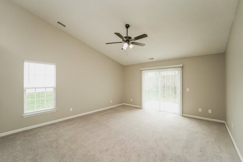 8232 Fox Swamp Rd - Photo 6 of 20