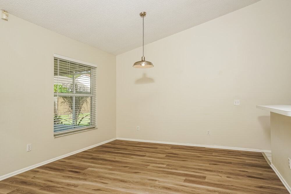 4814 11th Avenue Cir E - Photo 5 of 16