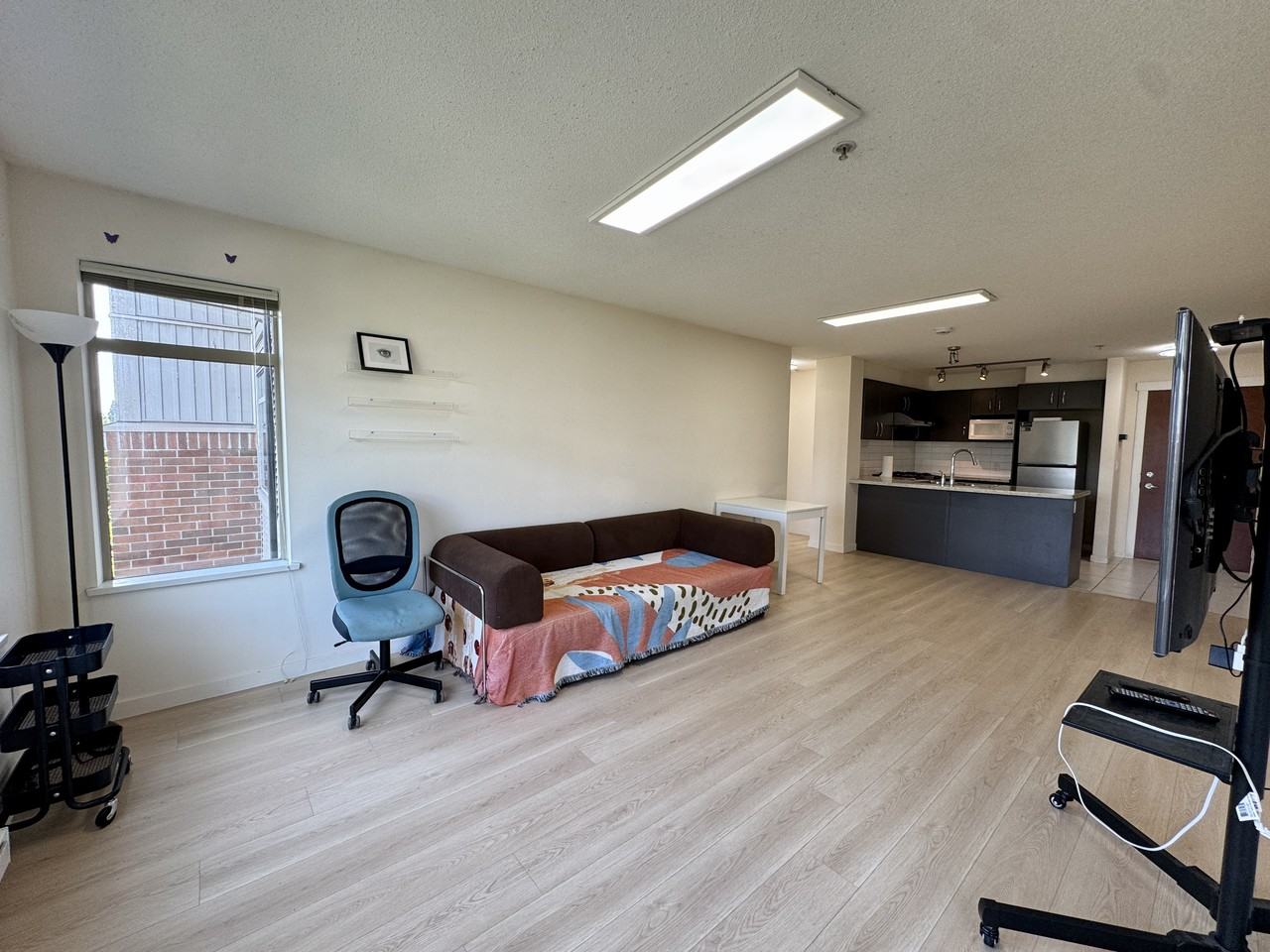 9288 Odlin Road #330 - Photo 6 of 13
