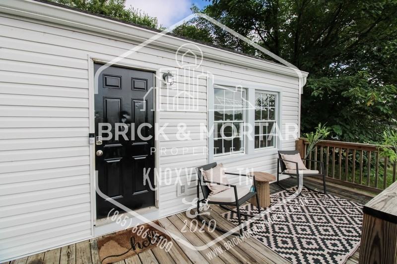 2417 Fillmore Ave - Photo 3 of 20