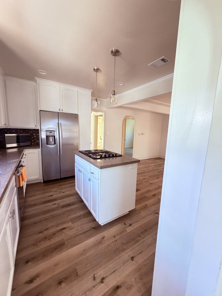 236 North Myers Street - Photo 6 of 29