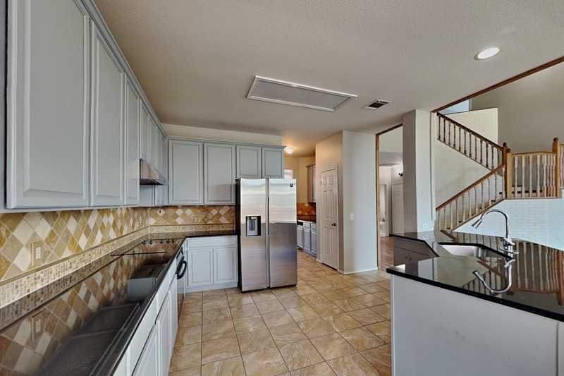 2815 Saint Maria Dr - Photo 5 of 19