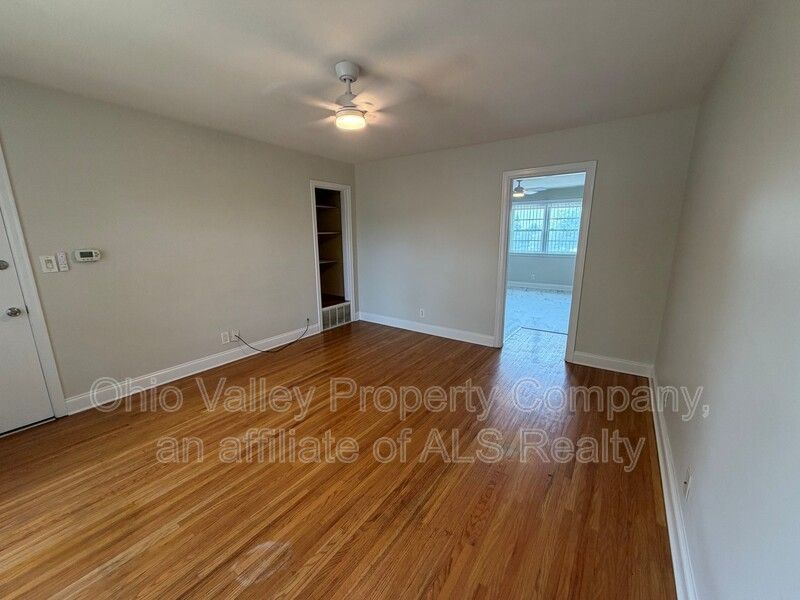 2910 Abigail Dr - Photo 5 of 8